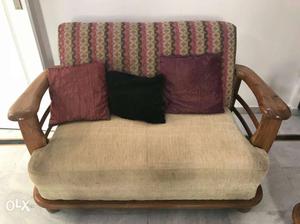 7 seater fabric sofa in a very good condition for