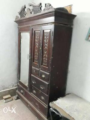 Antique furniture saag wood made