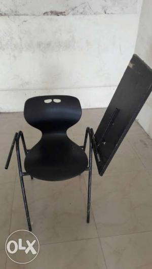 Apple chairs with pad. good condition. 50
