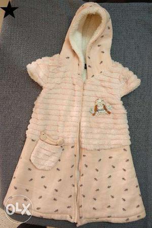 Beautiful new pink fur coat dress for girls - Age 4 - 6
