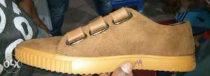 Brown REB Suede Low-top Velcro Shoes