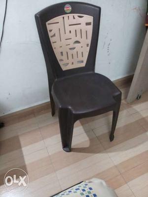 Exclusive Plastic chair 4 No.s
