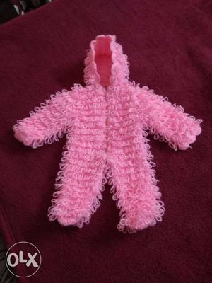 Hand knitted jumpsuit for kids age between 0-5