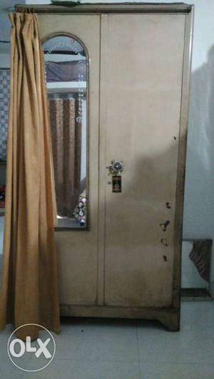 Iron wardrobe, in good condition, with all keys
