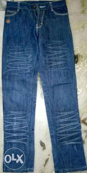 Jeans of waist 28" and 38" height for  years