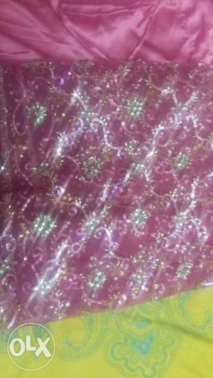 Pink fully net sari very lovely and with inner