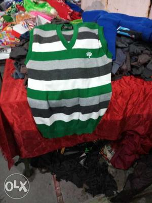 Toddler's Multicolored Striped V-neck Sleeveless Shirt