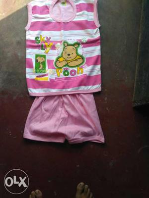 Toddler's Pink-and-white Pooh Printed Sleeveless Shirt And