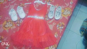 Totally new baby frock and shoes together. 6--8