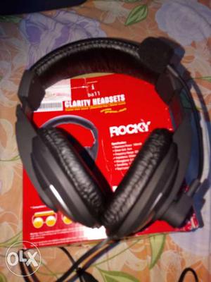 Black And Gray Rocky Clarity Headsets