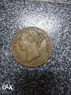 Gold-colored Queen Victoria Commemorative Coin