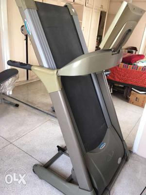 Gym treadmill automatic
