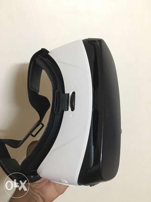 Samsung GEAR VR original with box