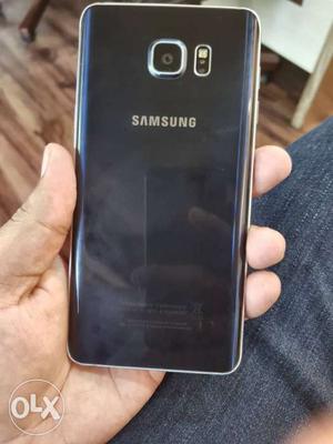 Samsung Note 5 with All Accesories and Box.