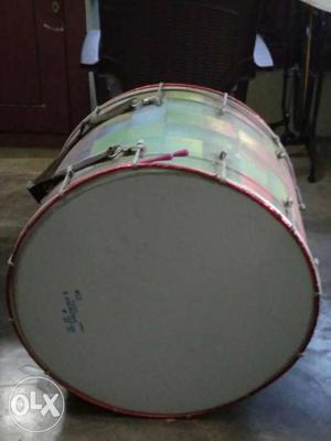Red And Green Drum