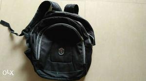 School bag in good condition price negotiable