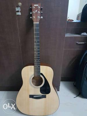 Yamaha f 310, pefect condition with carry bag