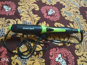Black And Green Gemei Hair Curling Iron