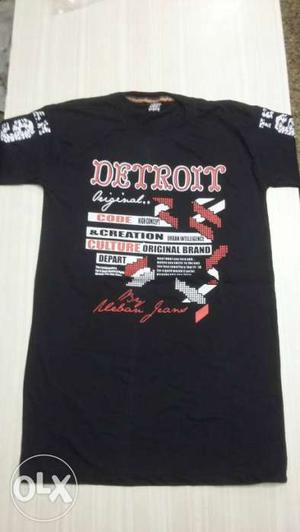 Black, Red And White Detroit Print Crew-neck Shirt