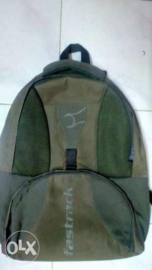 Fastrack back pack good condition