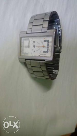 Fastrack dual time watch for sell full heavy