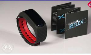 Fastrack reflex is a samet band which helps you
