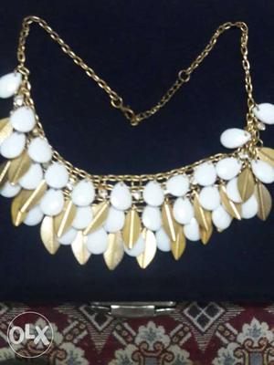 Gold And White Chunky Necklace