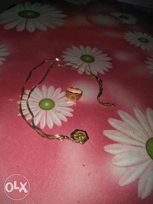 Gold Pendant Necklace With Ring