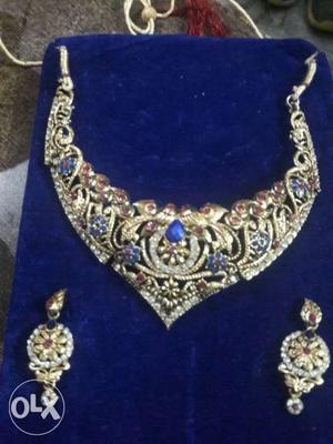 Gold-colored Diamond Encrusted Necklace With Pair Of