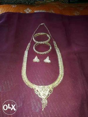 Gold-colored With Diamond Bib Necklace, Bracelet, And