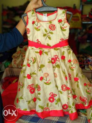 Green And Red Floral Sleeveless Dress