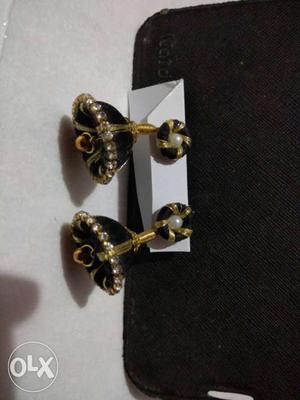New hand made Slik thread ear ring for sale Rs 55