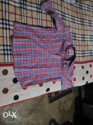 One check shirt and one strip shirt unused only 1