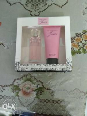 Pink Perfumes With Shower gel