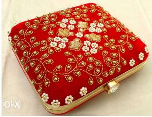 Red hand embroidered party clutch wid sling