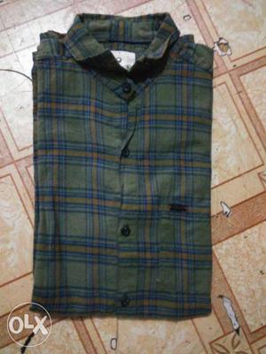Shirt for men.. size L..fix price