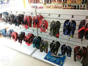 Shop closing sale in chappal items and bags up to