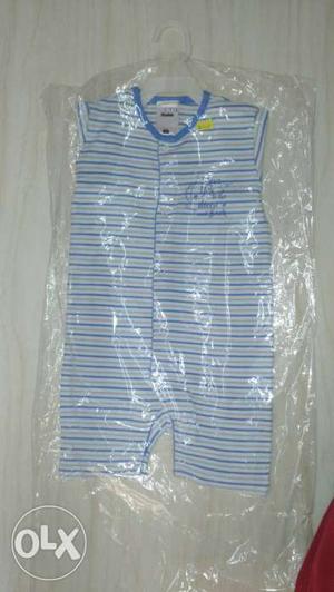 Branded jumpsuits for kids, 1,2,3 yrs, minimum