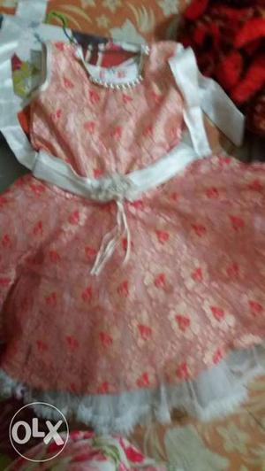 Dresses for 6 to 7 year baby girl, just one or 2