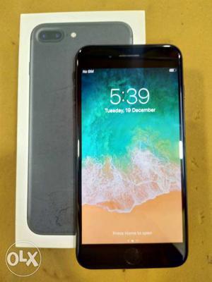 IPhone 7plus black 32gb Indian warranty remain