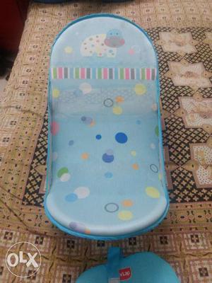 LuvLap New Born bather. Used for a month. Bought