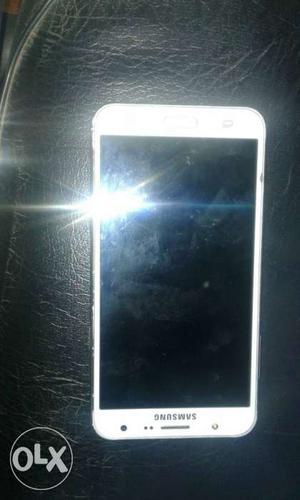 Samsung J7 mobile..No problem..Full condition it's arjent