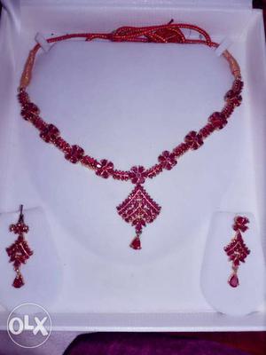 1 gram gold new ruby necklace very neat and shiny