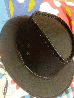 Black Hat in a good condition