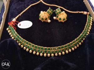 Brand new gold plated necklace set with semi