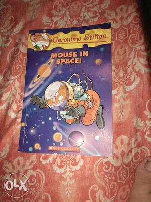 Mouse In Space By Geronimo Stilton Book