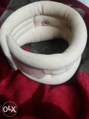 Neck belt in very good condition