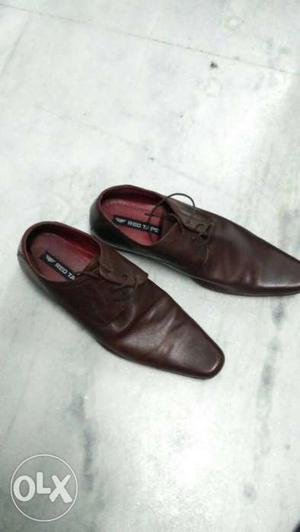 Red Tape Brown Leather Shoe