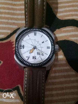 Round White And Silver Chronograph Watch With Black Leather