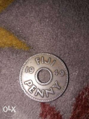  Silver-colored Fiji Penny Coin